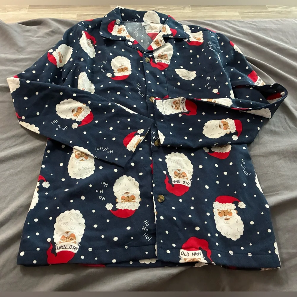 Old Navy Santa Print Pajama Top - Navy size 10/12